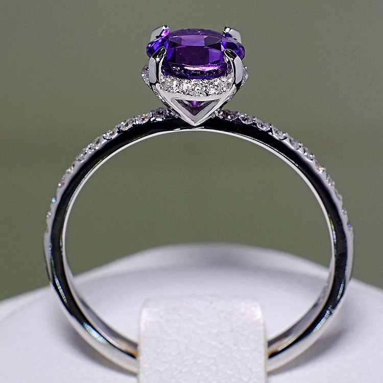 Inel Cadou din Aur cu Ametist si Diamante - model i164