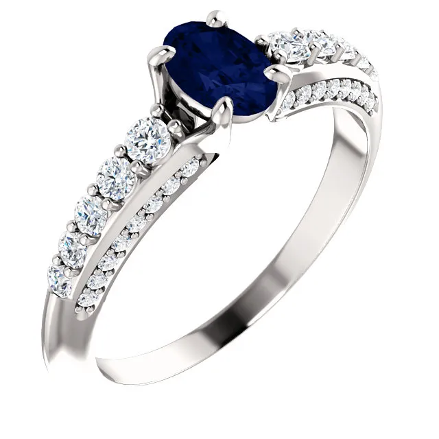 Inel de logodna din Aur cu Safir Oval si Diamante - model 122219