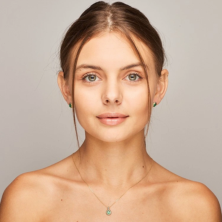 Set Cercei si Pandantiv din Aur cu Smaralde - model set1579