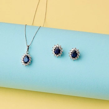 Set Complet Kate Middleton Inel Cercei si Pandantiv din Aur cu Safire si Diamante Naturale - model set055