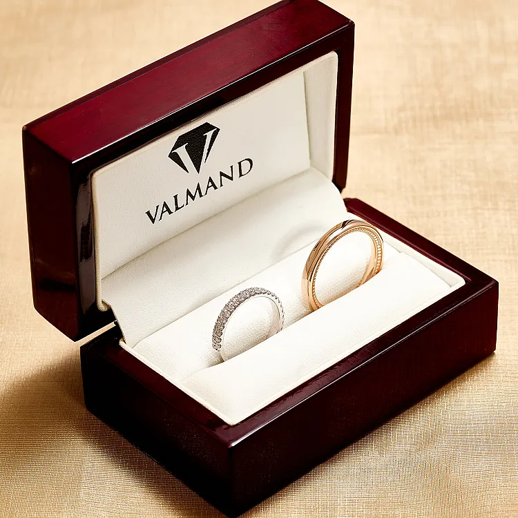 Verighete din Aur 18k cu Diamante Incolore - model Elowen