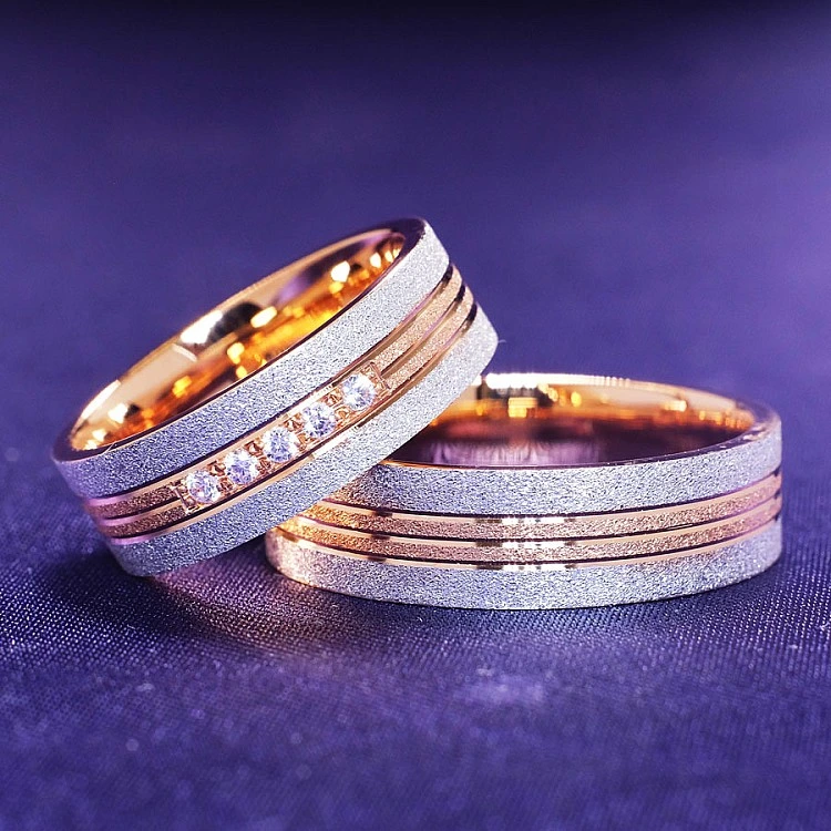 Verighete din Aur 18k doua culori si Diamante - model v0761
