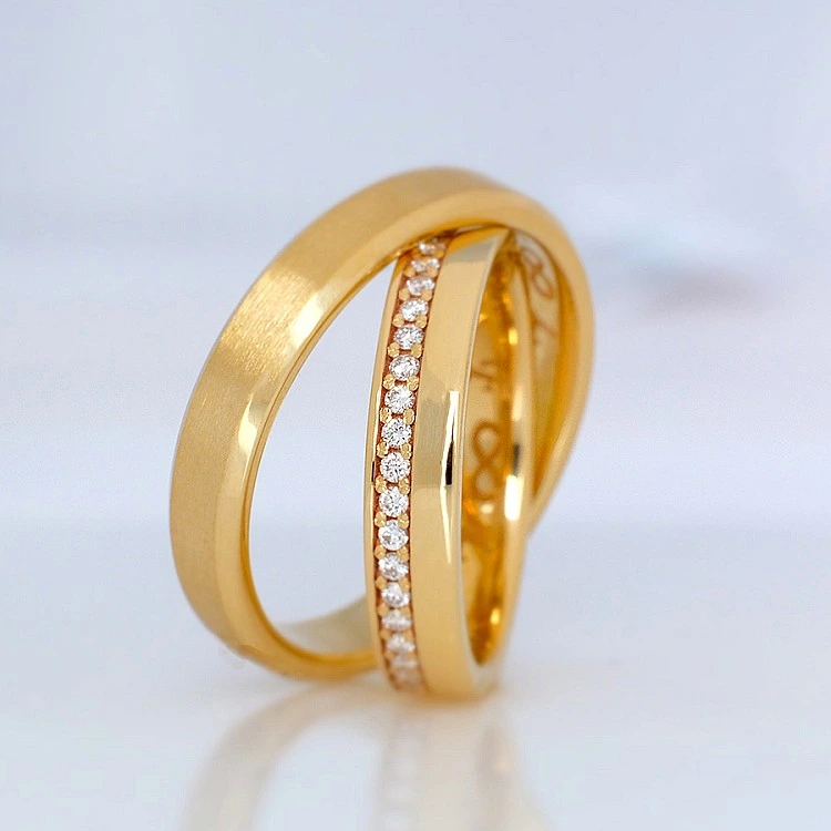Verighete Clasice din Aur 18k sau Platina cu Diamante - model v0803