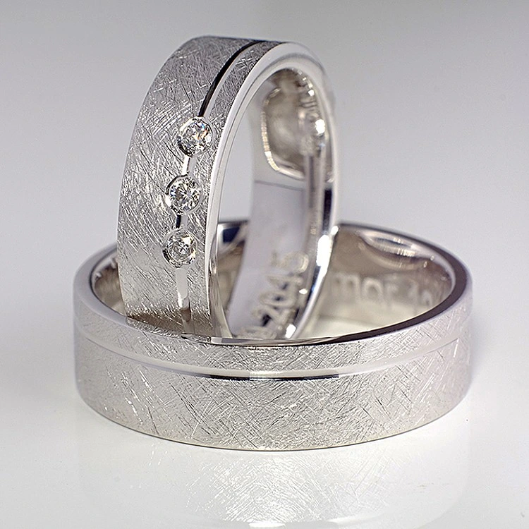 Verighete din Aur 18k sau Platina cu Diamante - model v088