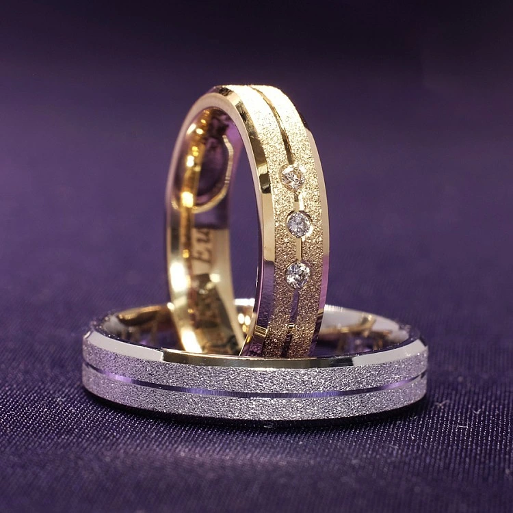 Verighete din Aur 18k sau Platina cu Diamante - model v1173