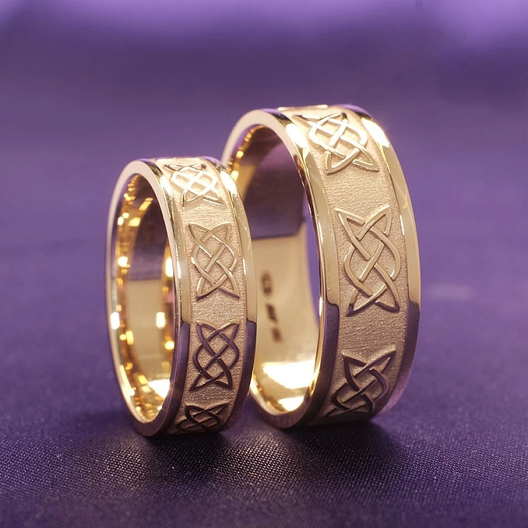 Verighete din Aur 18k sau Platina cu Model Laser Celtic Knot - model v1201