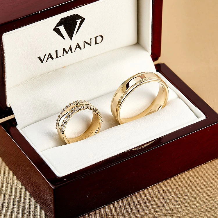 Verighete din Aur 18k sau Platina cu Diamante - model v1241.1