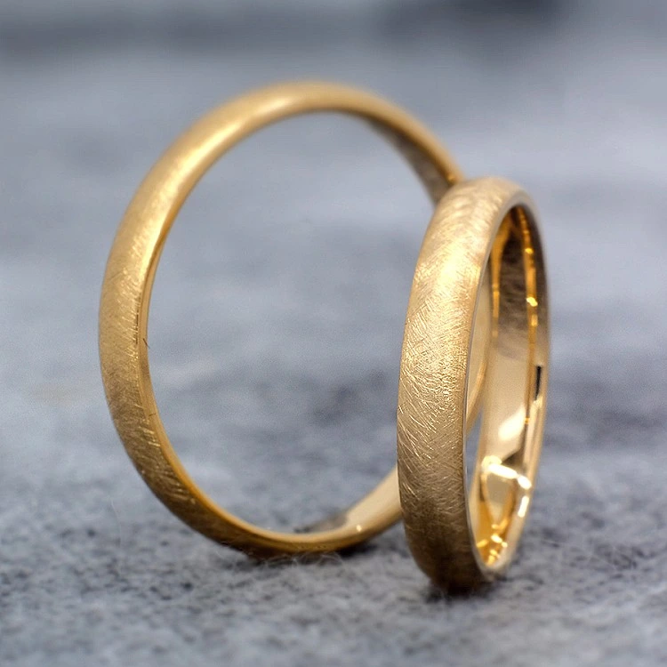 Verighete din Aur 18k sau Platina cu Finizaj Mat Gheata - model v134