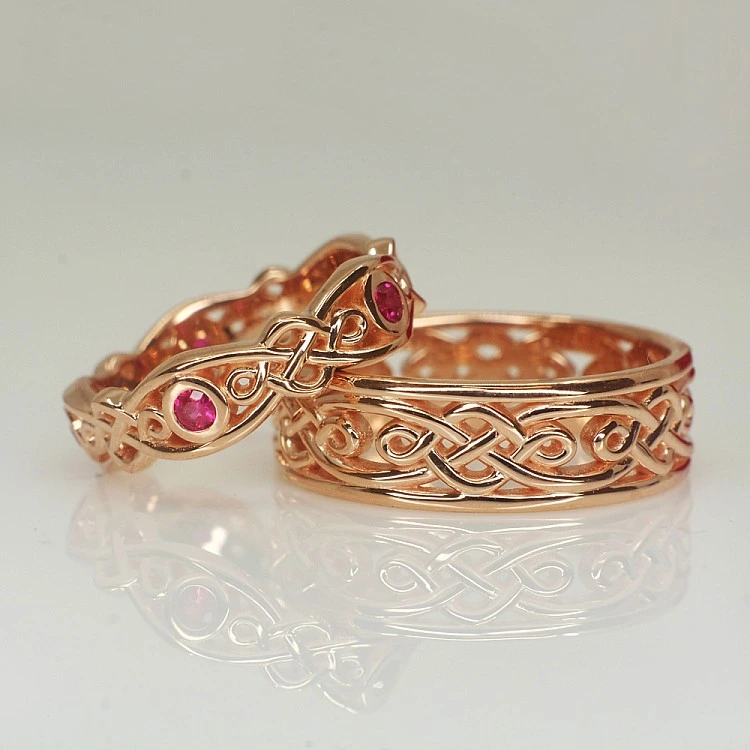 Verighete Model Celtic din Aur 18k sau Platina cu Rubine - model v1542