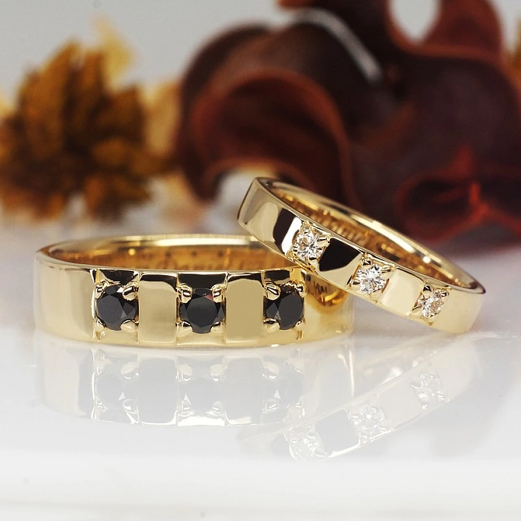 Verighete din Aur 18k sau Platina cu Diamante Incolore si Negre - model v1550