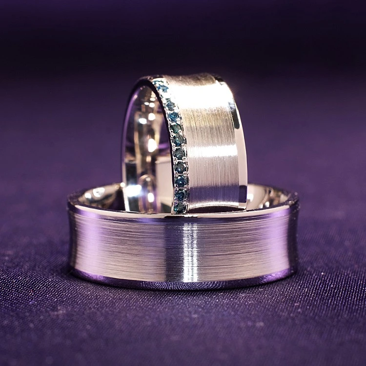 Verighete Barcuta din Aur 18k sau Platina cu Diamante Albastre - model v170