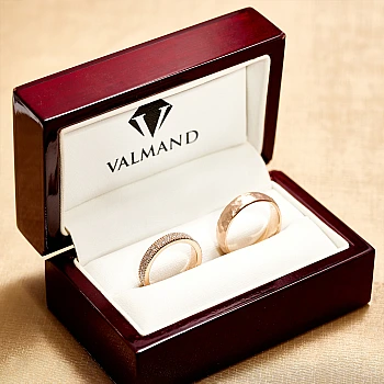 Verighete Custom din Aur 18k sau Platina cu Diamante - model v197 Verighete Custom din Aur 18k sau Platina cu Diamante - model v197