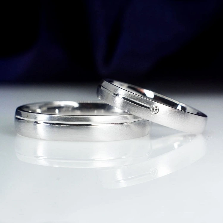 Verighete din Aur 18k sau Platina cu Diamant - model v437